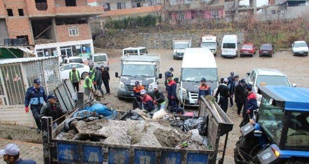 Sason Belediyesi'nden Sokak Temizliği