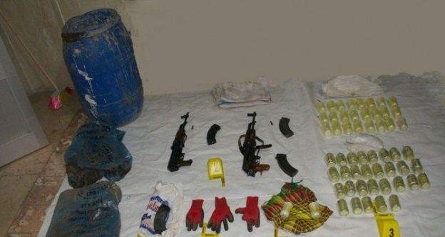 Diyarbakır'da Silah Ve Mühimmat Ele Geçirildi