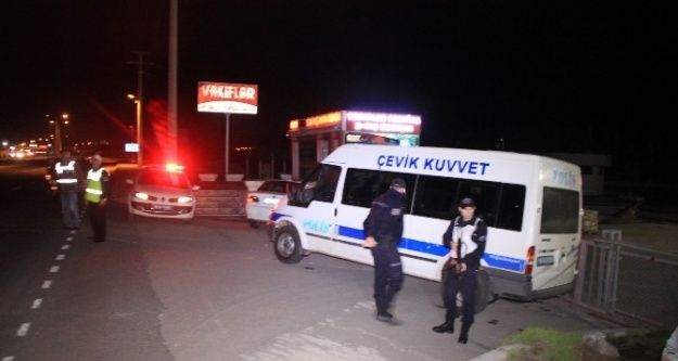Edremit'te Asayiş Ve Trafik Uygulaması Yapıldı