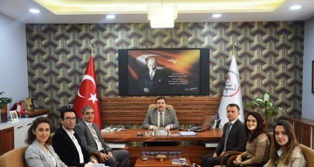 Projelerini Anlattılar
