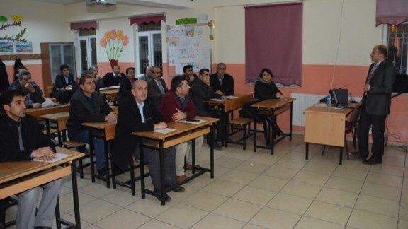 Van'da Özel Mtsk Hizmet İçi Eğitimi Başladı