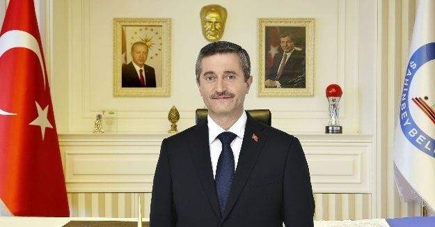 Tahmazoğlu Avukatlar Gününü Kutladı