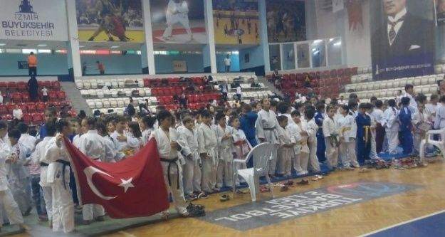 Aydınlı Judocular İzmir'den 10 Madalya İle Döndü