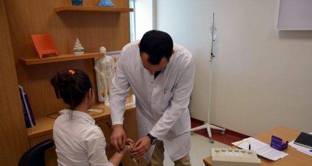 Harran Tıp'ta Akupunktur Polikliniği Açıldı