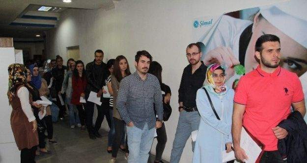 11 kişilik katiplik kadrosuna 220 aday