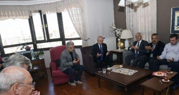 Kılıçdaroğlu'ndan taziye ziyareti