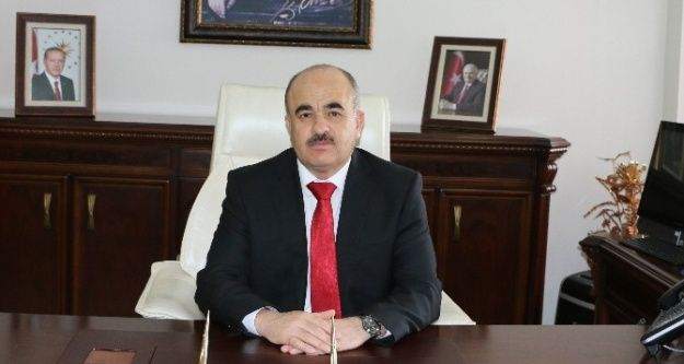 Vali Zülkif Dağlı Muhtarlar gününü kutladı