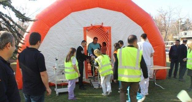 Acıbadem Kayseri Hastanesi'nde aynı anda üç tatbikat