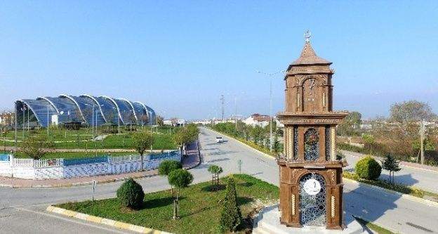 Başiskele'nin yeni saat kulesi