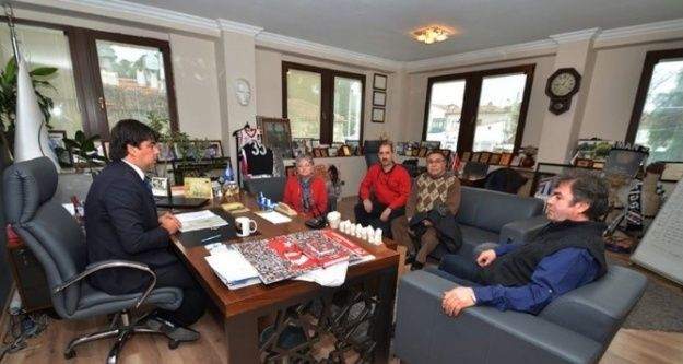 Başkan Demirağ'a Foça ADD'den ziyaret