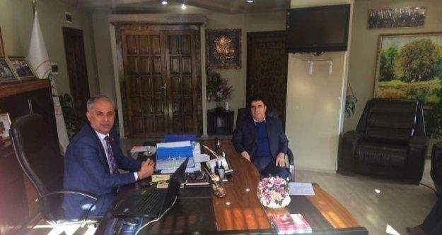 Başkan Yaman'a fabrika sahibinden ziyaret