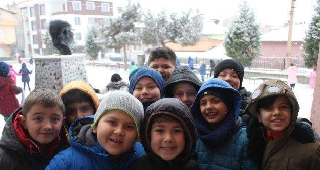 Bursa'nın 5 ilçesinde okullar tatil
