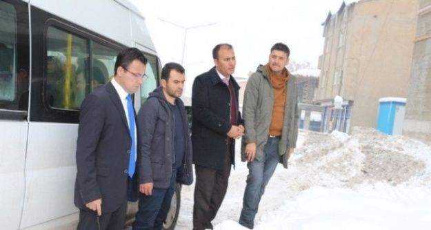 Kaymakam Uzan, halk eğitim binasını inceledi