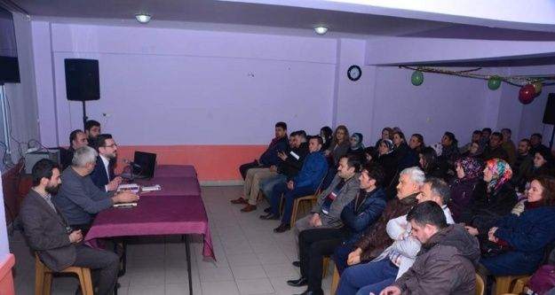 AK Parti'den Cumhurbaşkanlığı Sistemi Halk Oylaması bilgilendirme çalışmaları