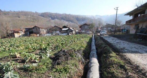 Altındere'de alt yapı çalışmaları devam ediyor