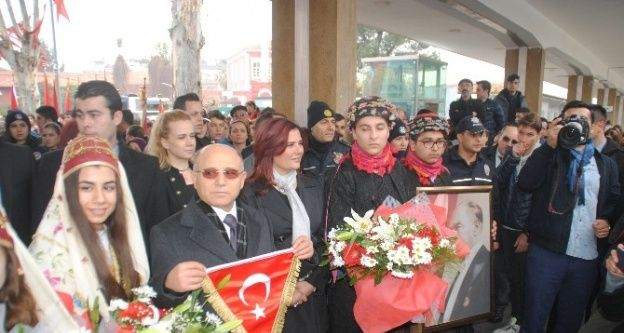 Atatürk'ün Aydın'a gelişinin 86. yıldönümü törenle kutlandı