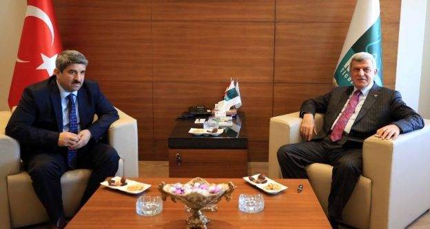 Başkan Karaosmanoğlu'dan KOTO'ya ziyaret