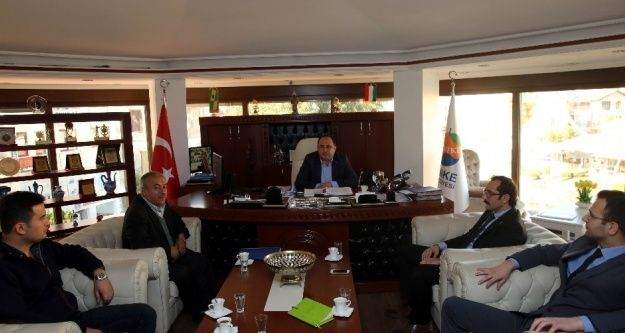 Başkan Sarıoğlu, Akdeniz Elektrik Bölge Müdürünü ağırladı