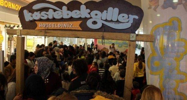Çocuklar Köstebekgiller'le eğlendi