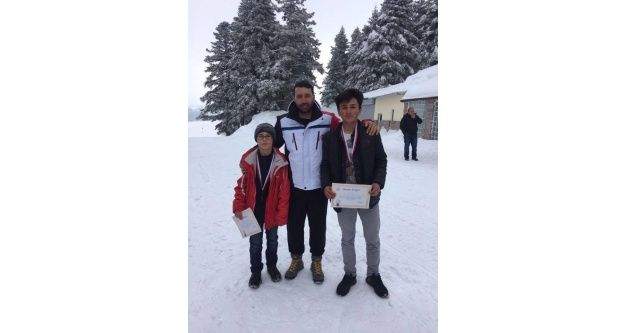 Develi Belediyesi kayak sporcularından bir başarı daha