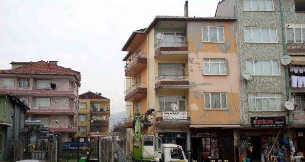 GMK Bulvarı'na cephe iyileştirme çalışması