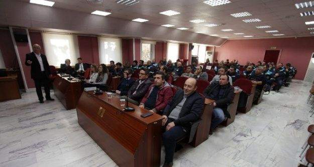 Odunpazarı Belediyesi personelini eğitiyor