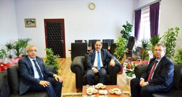 Rektörlerden Ziyaret