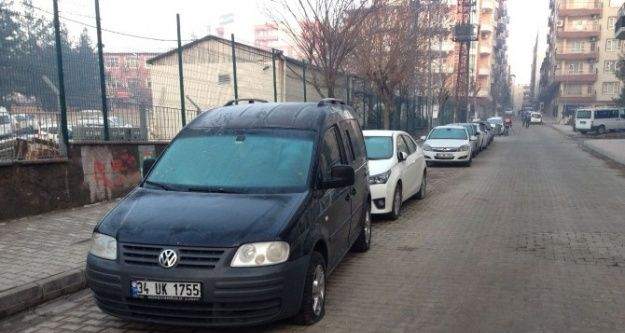 Siirt'te araçların lastikleri patlatıldı
