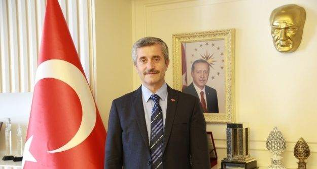 Başkan Tahmazoğlu'nun 23 Nisan Kutlaması