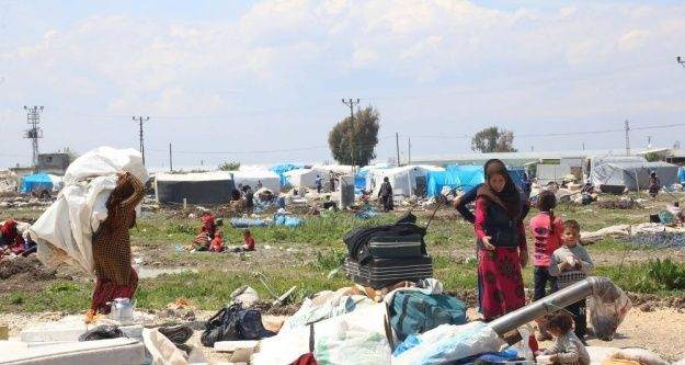 Mersin'de gerginliğin yaşandığı mahalledeki Suriyeliler tahliye edildi