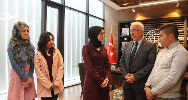 Üniversite Öğrencilerinden KTO Başkanı Hiçyılmaz'a Ziyaret