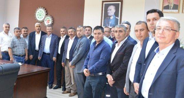 Başkan Akay Şeker-İş Sendikası'nı Ziyaret Eti