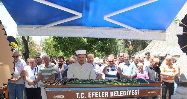 Efeler Belediyesi Basın Müdürü Söylevci'nin kayınvalidesi son yolculuğuna uğurlandı