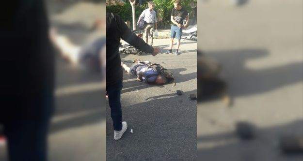 Kamyonla motosiklet çarpıştı: 2 yaralı