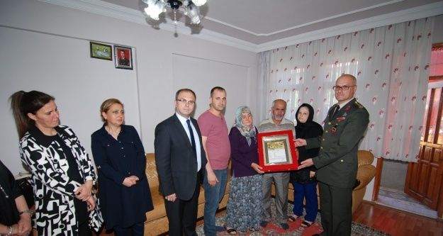 Tokatlı şehit ailesine şehadet belgesi takdim edildi