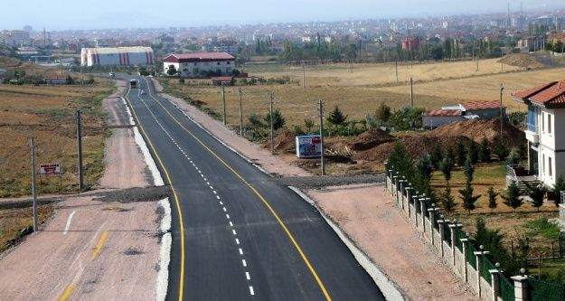 Aksaray'da 2 kilometrelik yeni TOKİ yolu hizmete açıldı