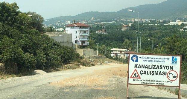 Alanyaspor taraftarlarından stat yolunun tamamlanması yol talebi