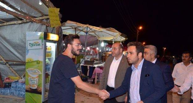 Milletvekili İshak Gazel ve AK Parti İl Başkanı Ali Çetinbaş Hisarcık Festivali'ni gezdi