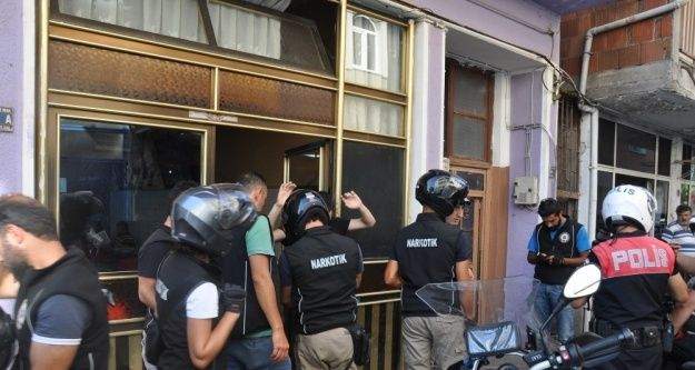 Bursa'da uyuşturucu ile mücadele sürüyor