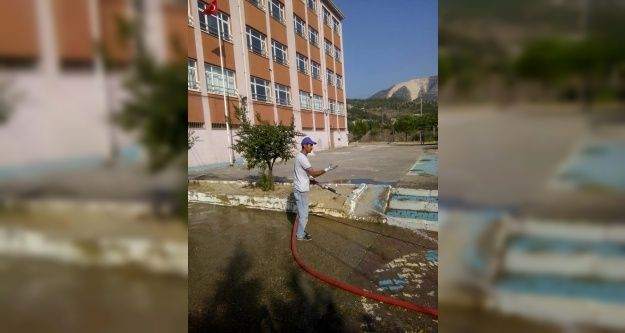 Vezirhan'daki okullar yeni eğitim- öğretim yılına hazırlanıyor