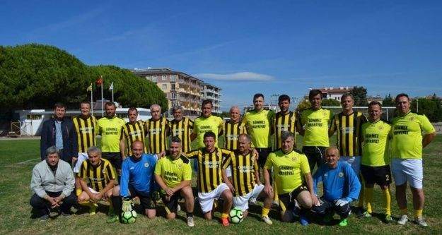 Gömeç'te Amatör Spor Haftası'na özel futbol maçı