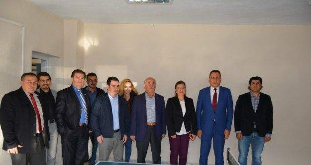 Büyükorhan'a spor salonu ve zooloji müzesi