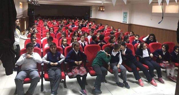 Öğrencilere, 'Biyolojik çeşitlilik'' eğitimleri devam ediyor.